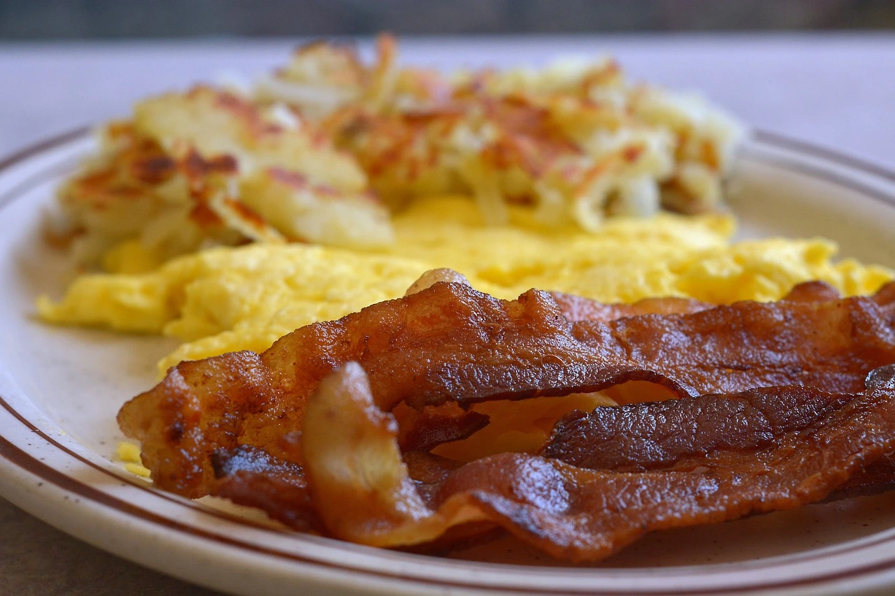 cornflake-coated crispy bacon